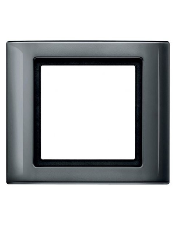 Рамки Merten AQUADESIGN