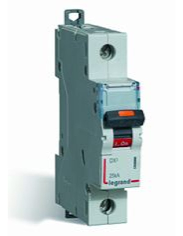 Автоматический выключатель Legrand DX3 характеристика срабатывания C (409752)