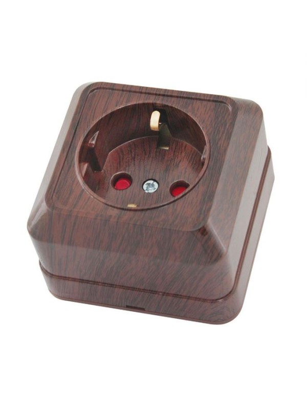 Розетка 2П+З открытой установки с з/ш IP20 16А, бук  Ладога  | SQ1801-0038 | TDM