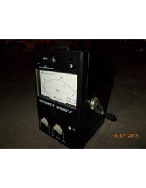 Мегаомметр ЭС0202/1(М-)Г 0-1000 MOм, шкала 100, 200, 500В, с комплектом шнуров